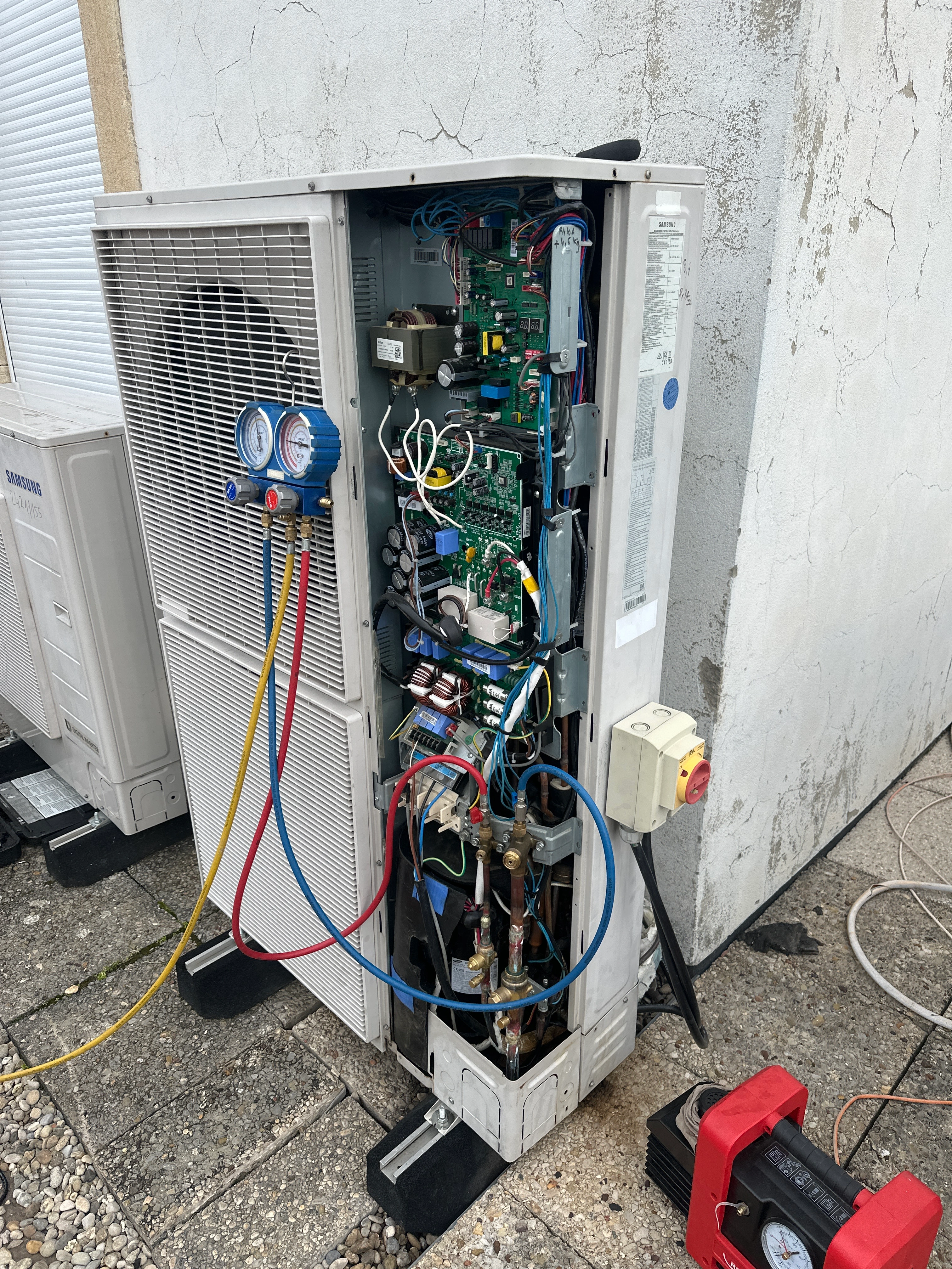 VRV tertiaire mise en service climatisation bureaux Lyon